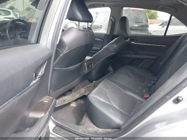 4T1K61AK7MU587661 2021 TOYOTA CAMRY - Image 8