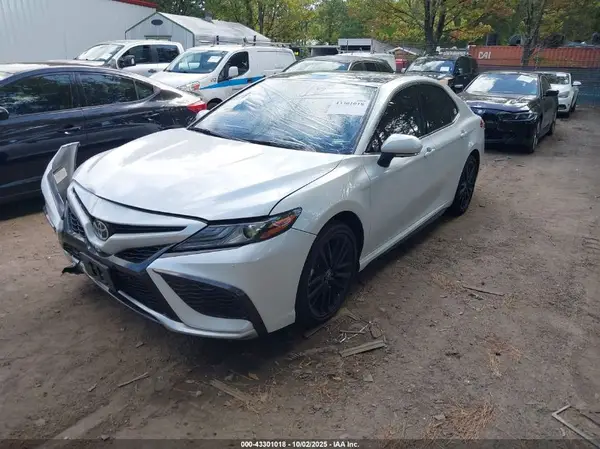 4T1K61AK7MU592407 2021 TOYOTA CAMRY - Image 2