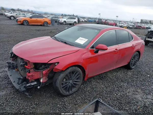 4T1K61AK7NU003163 2022 TOYOTA CAMRY - Image 2