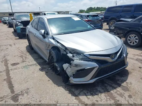 4T1K61AK7NU004149 2022 TOYOTA CAMRY - Image 1