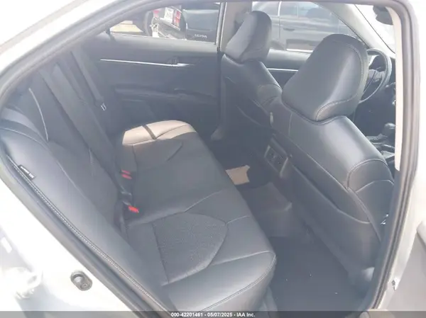 4T1K61AK7NU004149 2022 TOYOTA CAMRY - Image 8