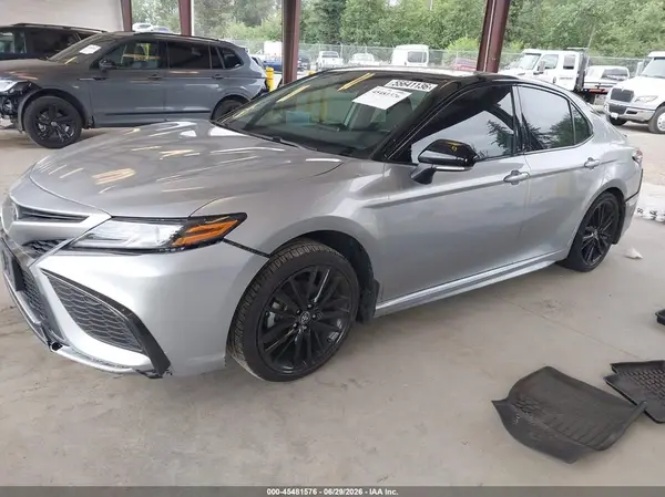 4T1K61AK7NU012333 2022 TOYOTA CAMRY - Image 2