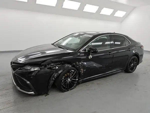 4T1K61AK7NU014387 2022 TOYOTA CAMRY - Image 1