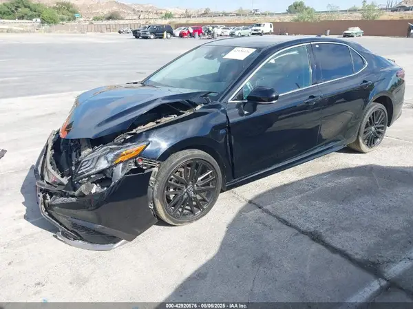 4T1K61AK7NU016267 2022 TOYOTA CAMRY - Image 2