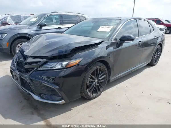4T1K61AK7NU025650 2022 TOYOTA CAMRY - Image 2