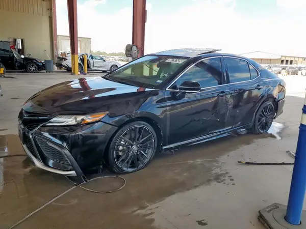 4T1K61AK7NU026166 2022 TOYOTA CAMRY - Image 1