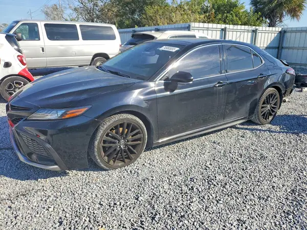 4T1K61AK7NU026653 2022 TOYOTA CAMRY - Image 1