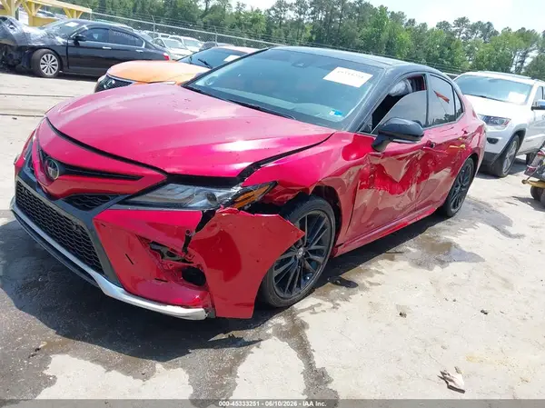 4T1K61AK7NU064710 2022 TOYOTA CAMRY - Image 2