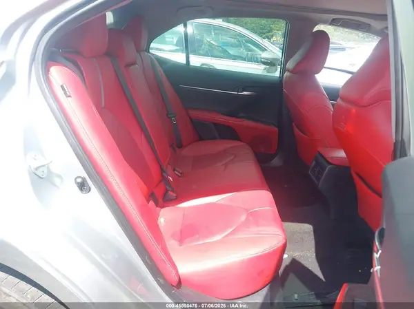 4T1K61AK7NU065615 2022 TOYOTA CAMRY - Image 8
