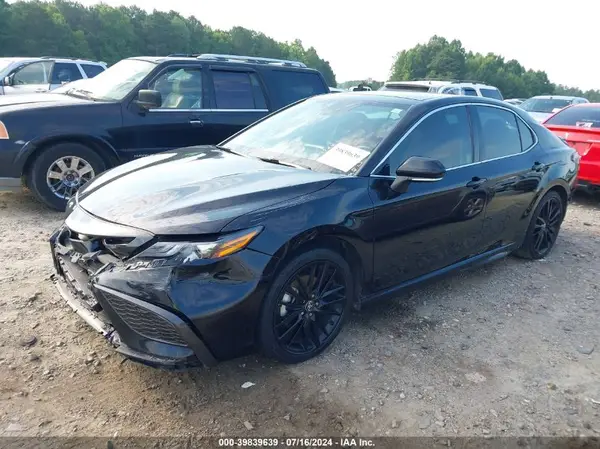 4T1K61AK7NU499890 2022 TOYOTA CAMRY - Image 2