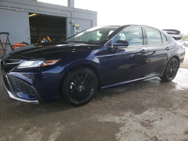4T1K61AK7NU714930 2022 TOYOTA CAMRY - Image 1