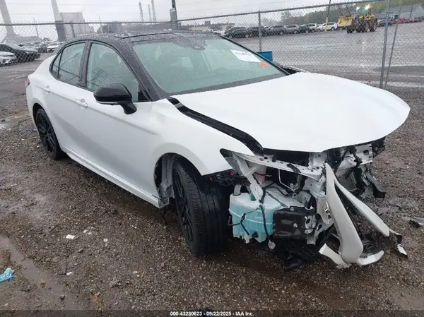 4T1K61AK7PU094017 2023 TOYOTA CAMRY - Image 1