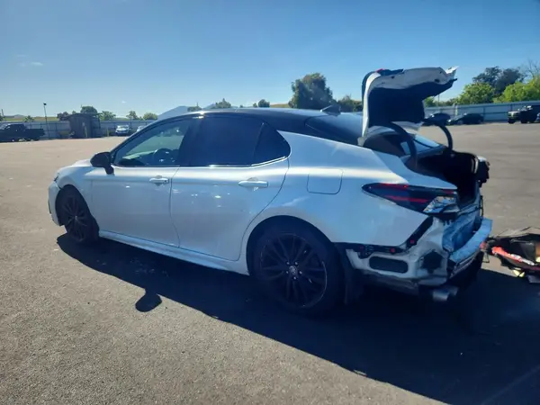 4T1K61AK7PU106490 2023 TOYOTA CAMRY - Image 2