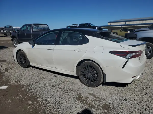 4T1K61AK7RU193407 2024 TOYOTA CAMRY - Image 2