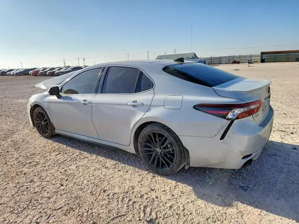 4T1K61AK7RU208360 2024 TOYOTA CAMRY - Image 2