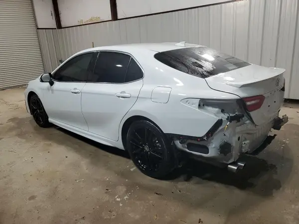 4T1K61AK7RU223585 2024 TOYOTA CAMRY - Image 2