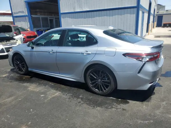 4T1K61AK7RU904796 2024 TOYOTA CAMRY - Image 2
