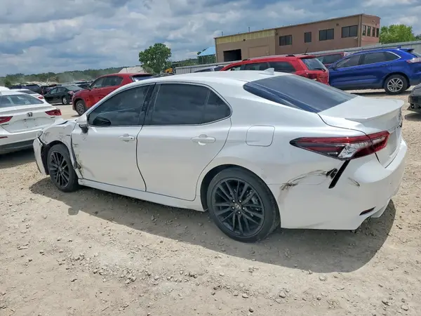 4T1K61AK7RU918083 2024 TOYOTA CAMRY - Image 2