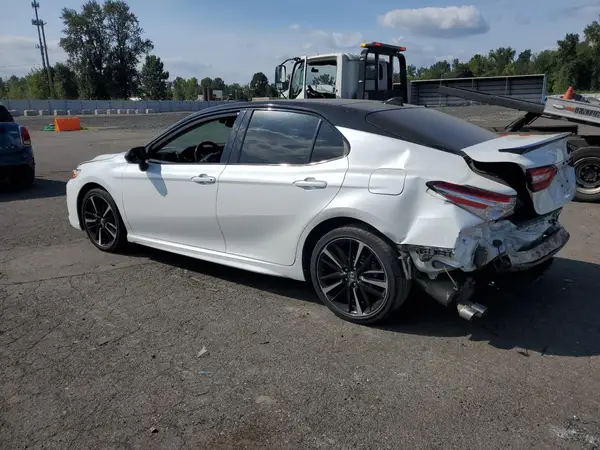 4T1K61AK8LU300567 2020 TOYOTA CAMRY - Image 2