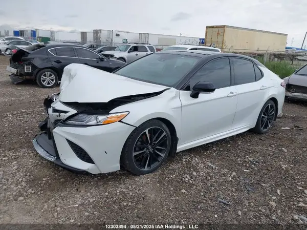 4T1K61AK8LU303744 2020 TOYOTA CAMRY - Image 2