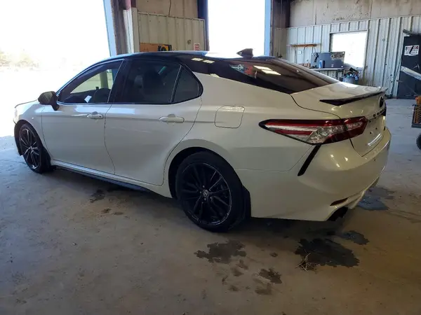 4T1K61AK8LU308992 2020 TOYOTA CAMRY - Image 2
