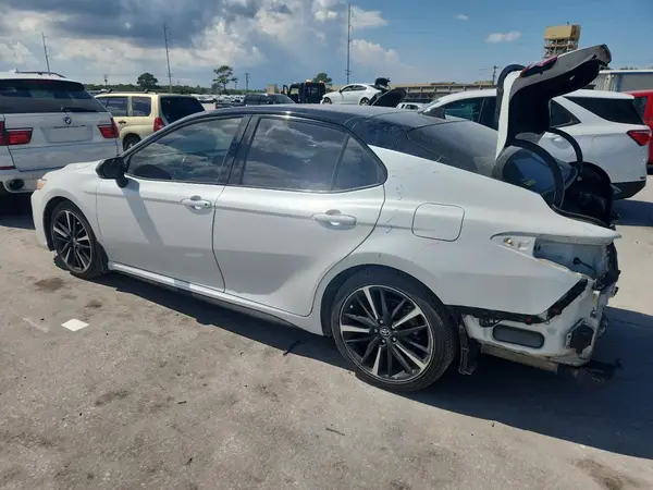 4T1K61AK8LU321399 2020 TOYOTA CAMRY - Image 2
