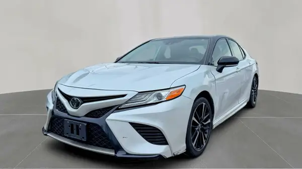 4T1K61AK8LU323461 2020 TOYOTA CAMRY - Image 2