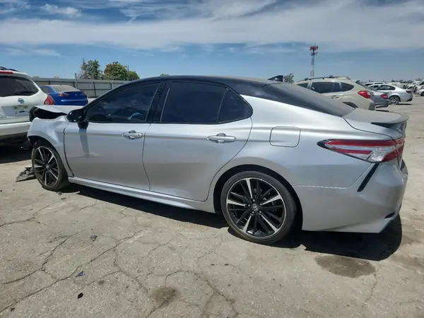 4T1K61AK8LU325971 2020 TOYOTA CAMRY - Image 2