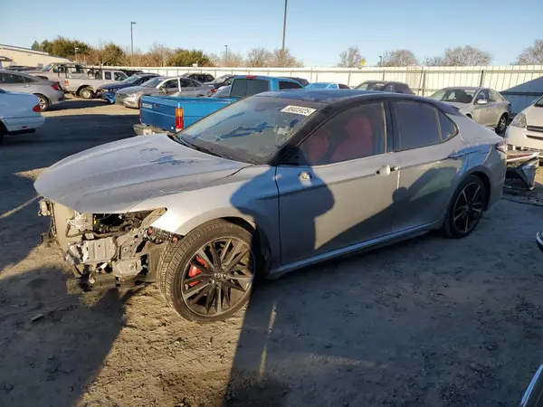 4T1K61AK8LU342995 2020 TOYOTA CAMRY - Image 1