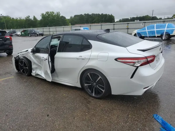 4T1K61AK8LU361353 2020 TOYOTA CAMRY - Image 2