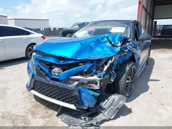 4T1K61AK8LU394837 2020 TOYOTA CAMRY - Image 2