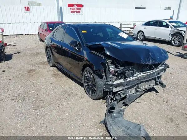 4T1K61AK8LU401530 2020 TOYOTA CAMRY - Image 1