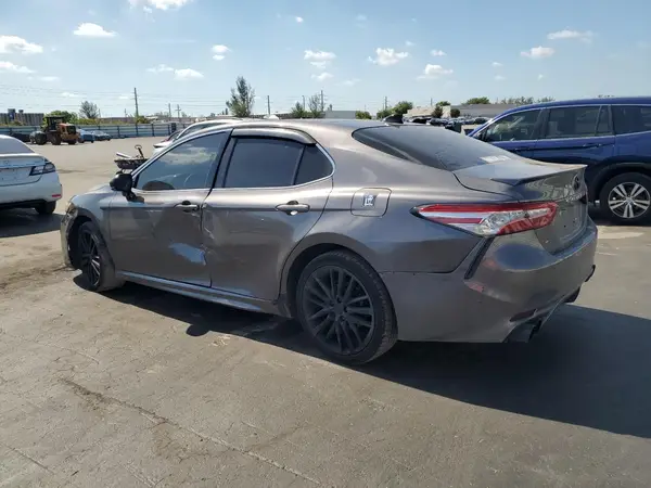 4T1K61AK8LU505824 2020 TOYOTA CAMRY - Image 2