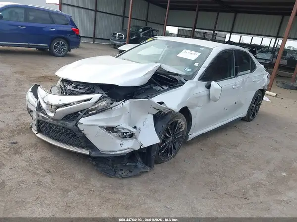 4T1K61AK8LU910713 2020 TOYOTA CAMRY - Image 2