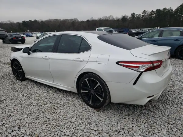 4T1K61AK8LU949091 2020 TOYOTA CAMRY - Image 2