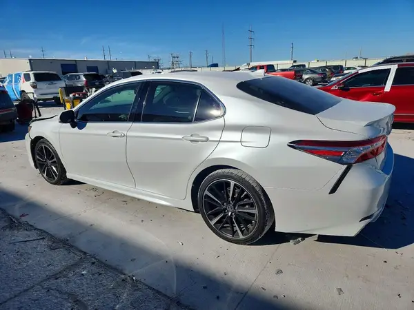 4T1K61AK8LU950273 2020 TOYOTA CAMRY - Image 2