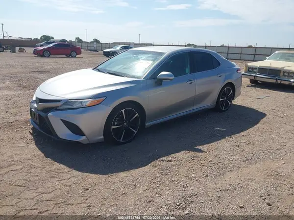 4T1K61AK8LU961256 2020 TOYOTA CAMRY - Image 2