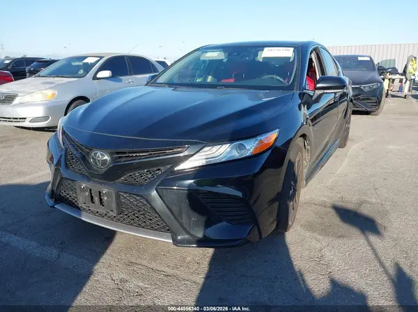 4T1K61AK8LU963752 2020 TOYOTA CAMRY - Image 2