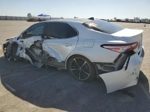 4T1K61AK8LU993155 2020 TOYOTA CAMRY - Image 2
