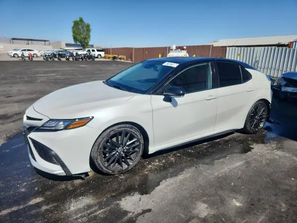 4T1K61AK8MU455671 2021 TOYOTA CAMRY - Image 1