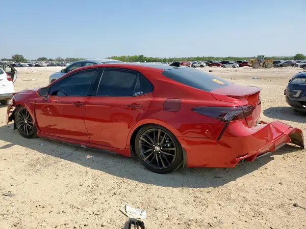 4T1K61AK8MU460143 2021 TOYOTA CAMRY - Image 2