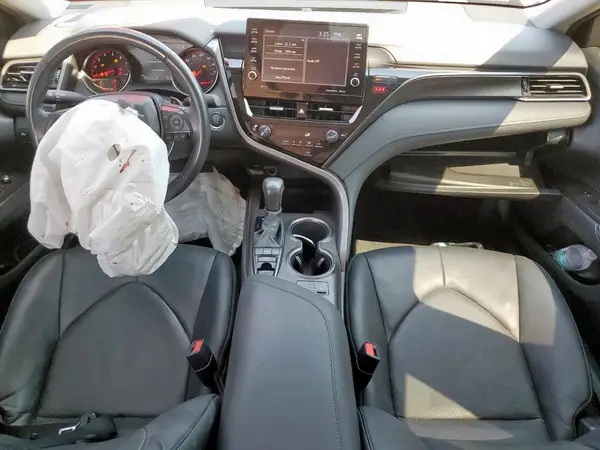 4T1K61AK8MU460143 2021 TOYOTA CAMRY - Image 8