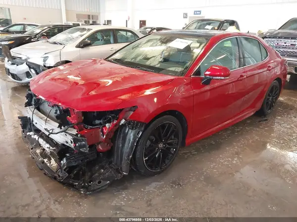 4T1K61AK8MU461289 2021 TOYOTA CAMRY - Image 2
