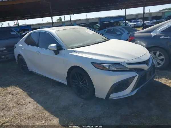 4T1K61AK8MU484541 2021 TOYOTA CAMRY - Image 1