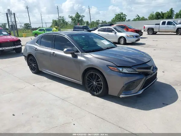 4T1K61AK8MU521135 2021 TOYOTA CAMRY - Image 1