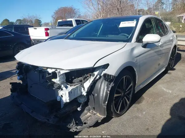 4T1K61AK8MU569329 2021 TOYOTA CAMRY - Image 2