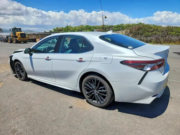 4T1K61AK8MU601146 2021 TOYOTA CAMRY - Image 2