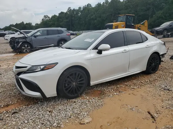 4T1K61AK8MU602278 2021 TOYOTA CAMRY - Image 1