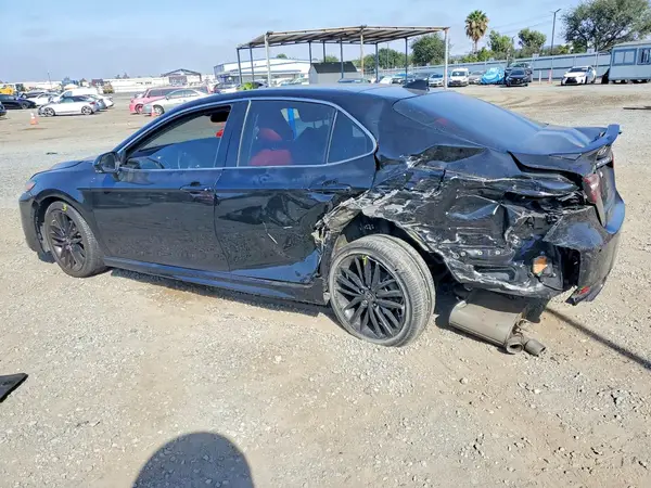 4T1K61AK8MU605522 2021 TOYOTA CAMRY - Image 2