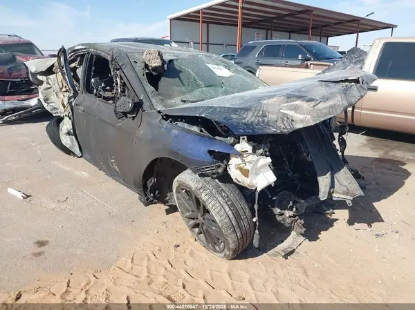 4T1K61AK8MU610817 2021 TOYOTA CAMRY - Image 1